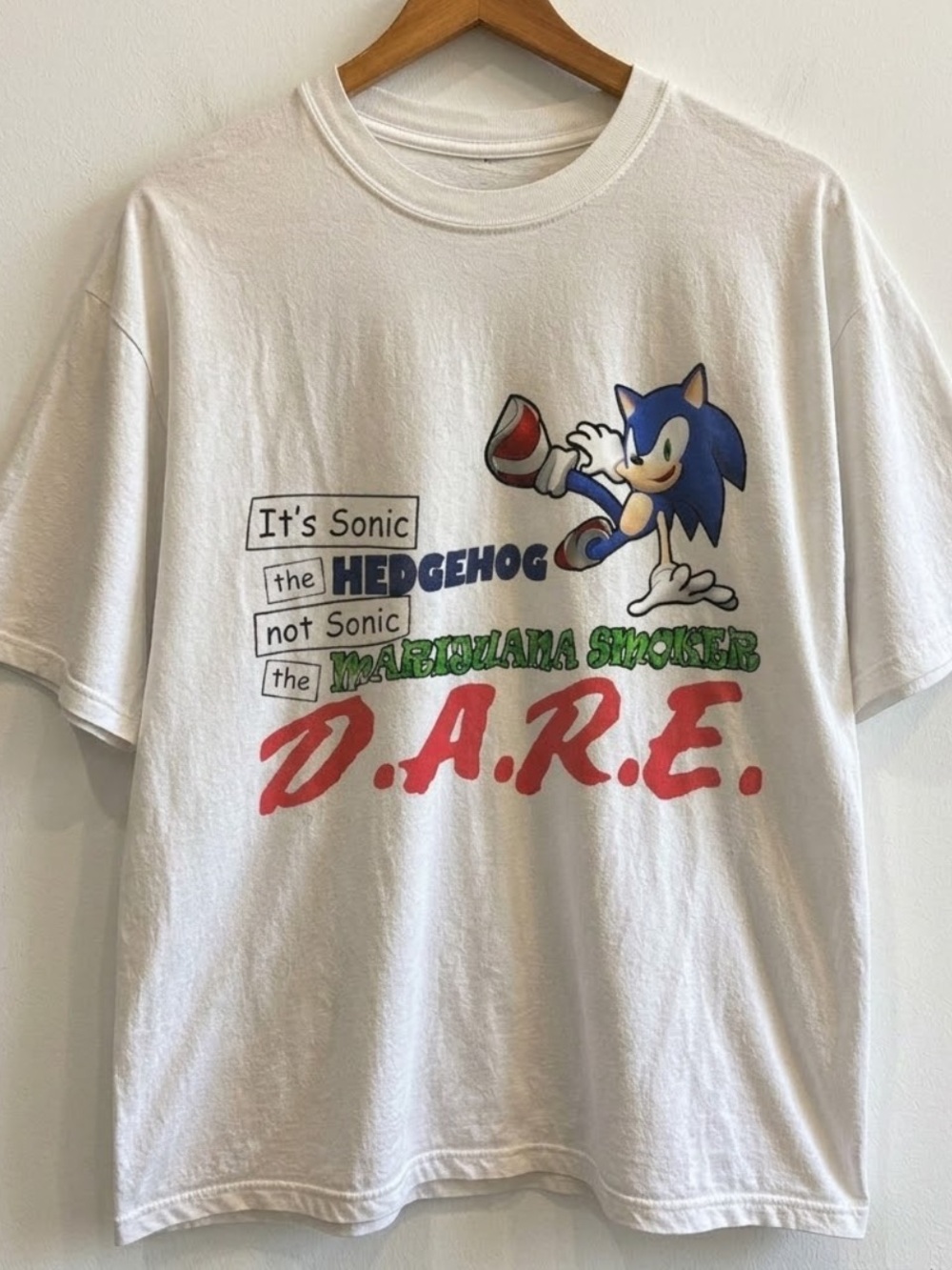 Gildan White Sonic Hedgehog D.A.R.E. Graphic Tee